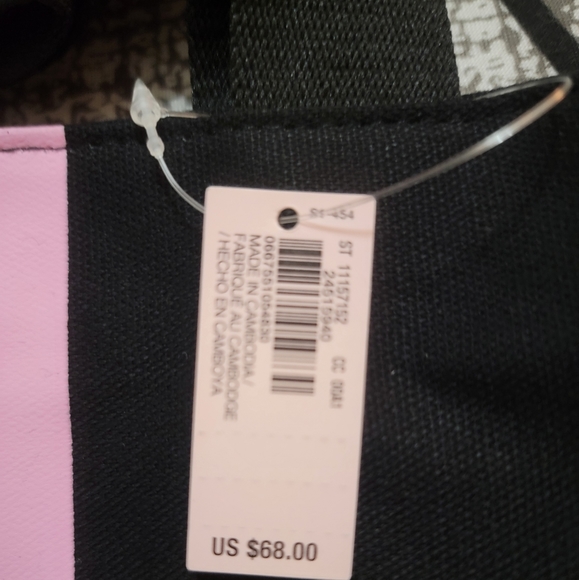 NWT Victoria's Secret Weekender Tote - Picture 4 of 5